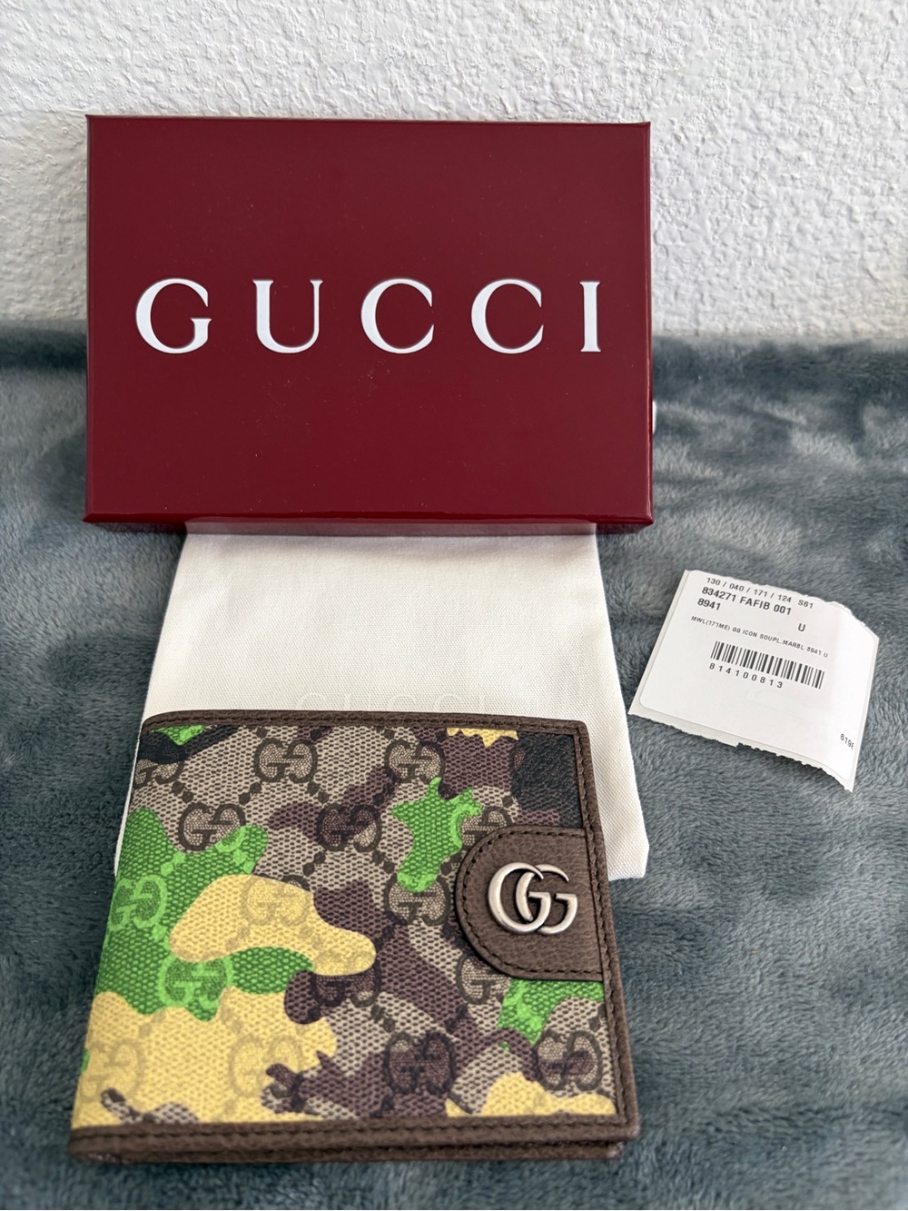 Brand New Gucci GG Supreme Monogram Camouflage Wallet Green/Yellow